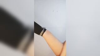 波霸学生妹樂樂两只咪咪比头还大好想使劲揉捏