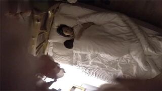 不良酒店盗录可爱鲜嫩学妹与大屌男友开房爱爱
