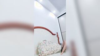 mj身材精致大胸学妹